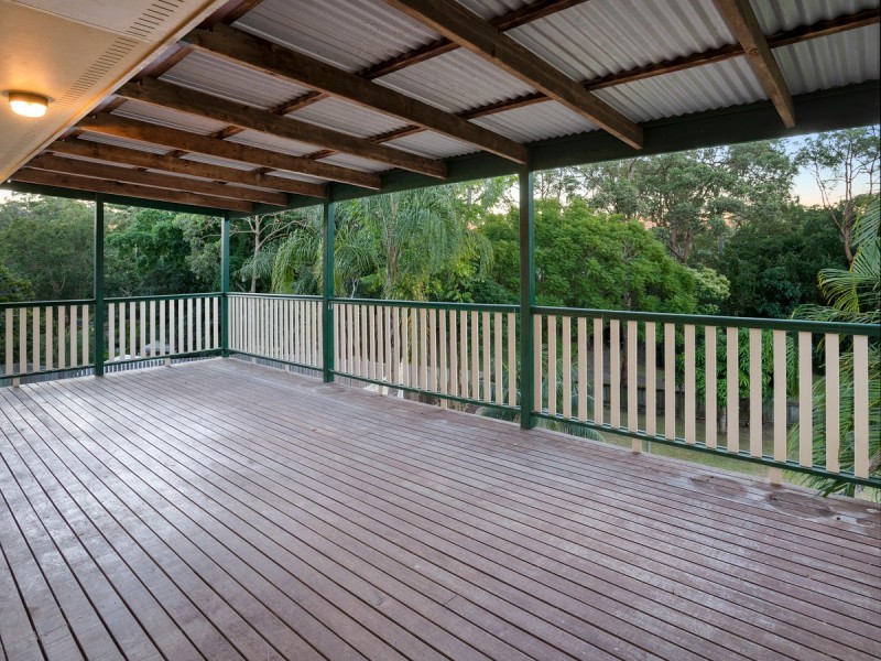 31 Listonia Drive, Albany Creek QLD 4035