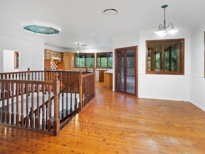 31 Listonia Drive, Albany Creek QLD 4035