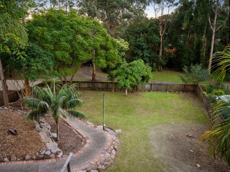 31 Listonia Drive, Albany Creek QLD 4035