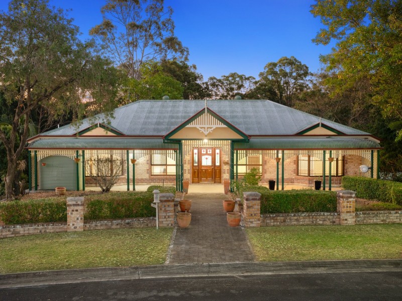 31 Listonia Drive, Albany Creek QLD 4035