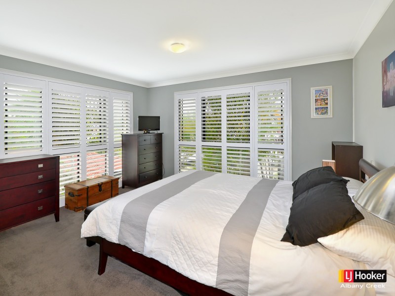 3 Valencia Court, Eatons Hill QLD 4037