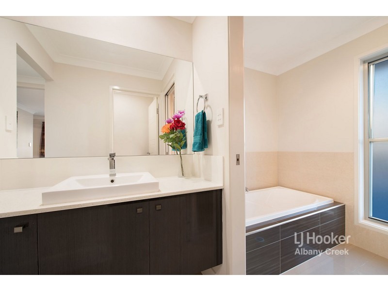 20 Wallace Street, Mango Hill QLD 4509