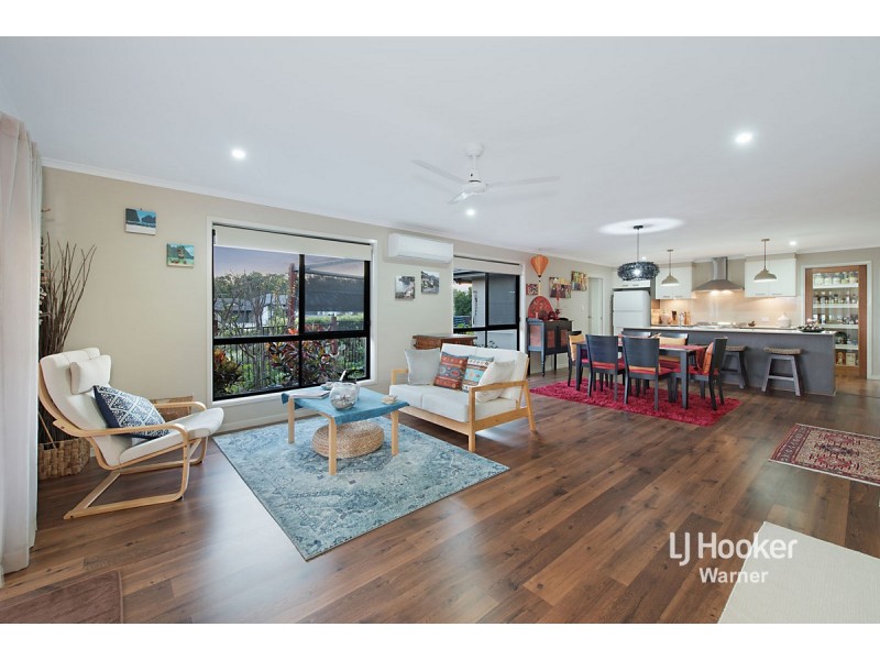 48 Moor Circuit, Warner QLD 4500