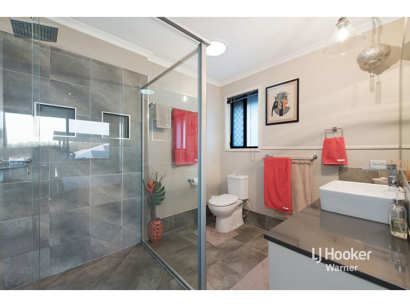 48 Moor Circuit, Warner QLD 4500