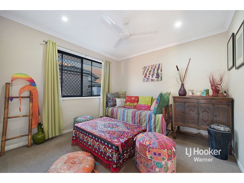 48 Moor Circuit, Warner QLD 4500