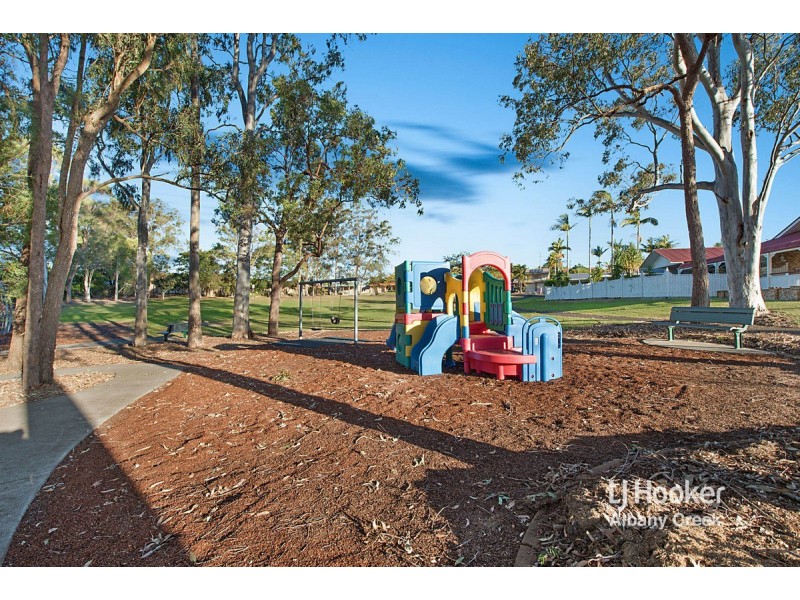 22 Wylah Court, Albany Creek QLD 4035