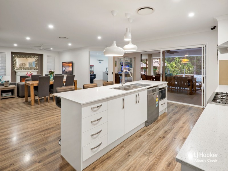 28 Dana Street, Cashmere QLD 4500