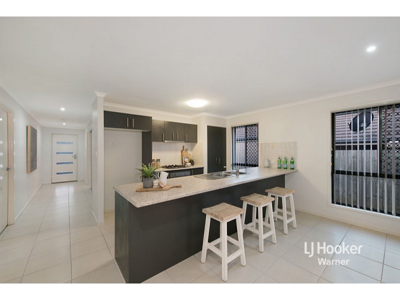 95 Brisbane Road, Warner QLD 4500