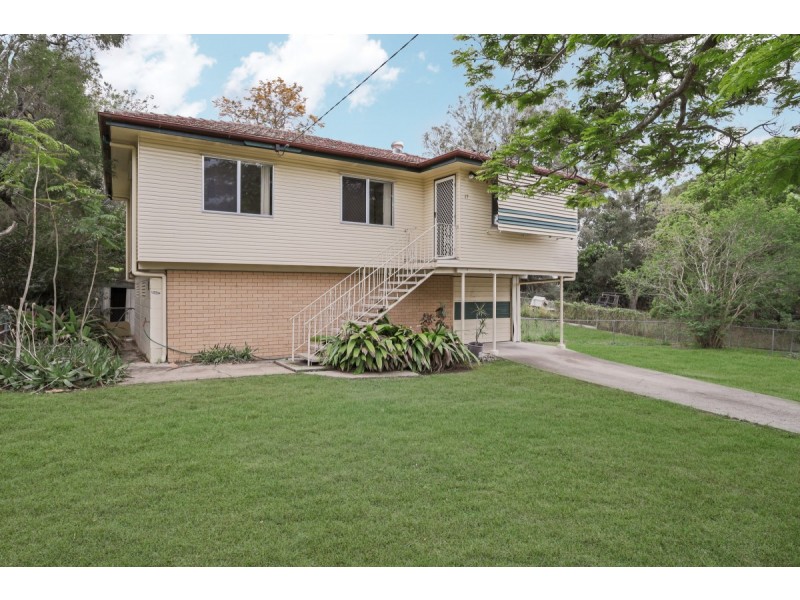 17 Harvey Street, Strathpine QLD 4500