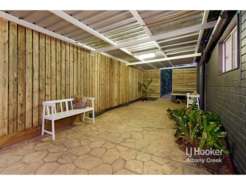 1 Doonside Parade, Brendale QLD 4500