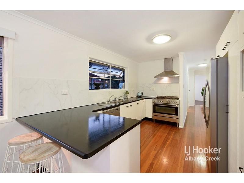 1 Doonside Parade, Brendale QLD 4500