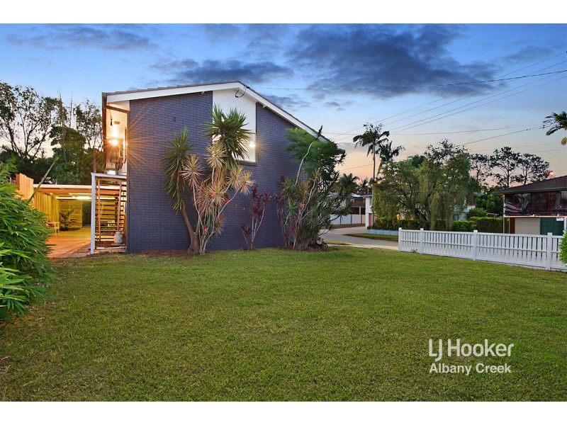 1 Doonside Parade, Brendale QLD 4500