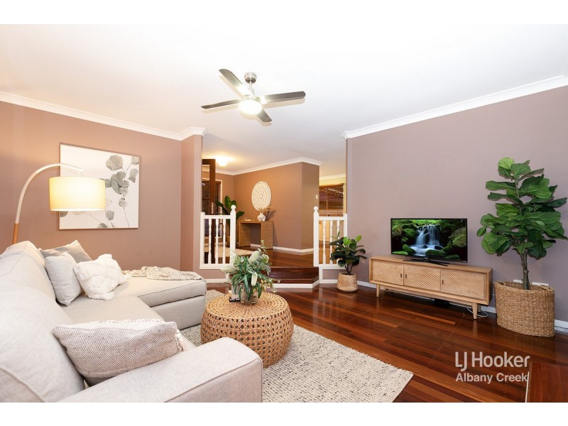 11 Sunblest Court, Eatons Hill QLD 4037