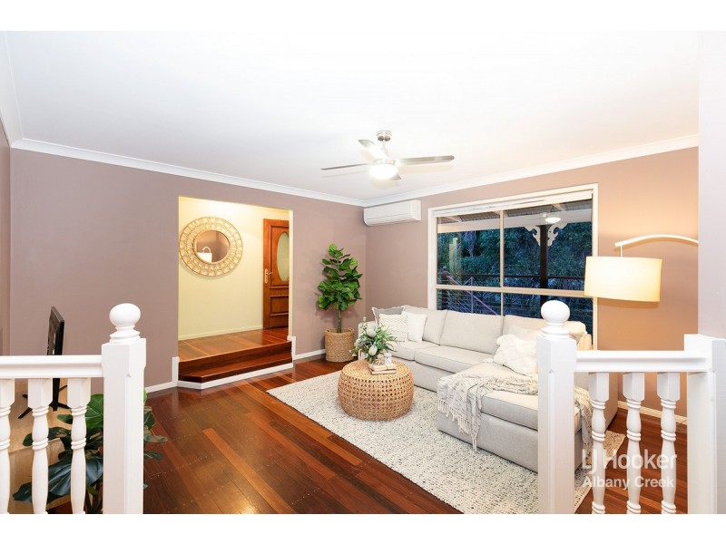 11 Sunblest Court, Eatons Hill QLD 4037