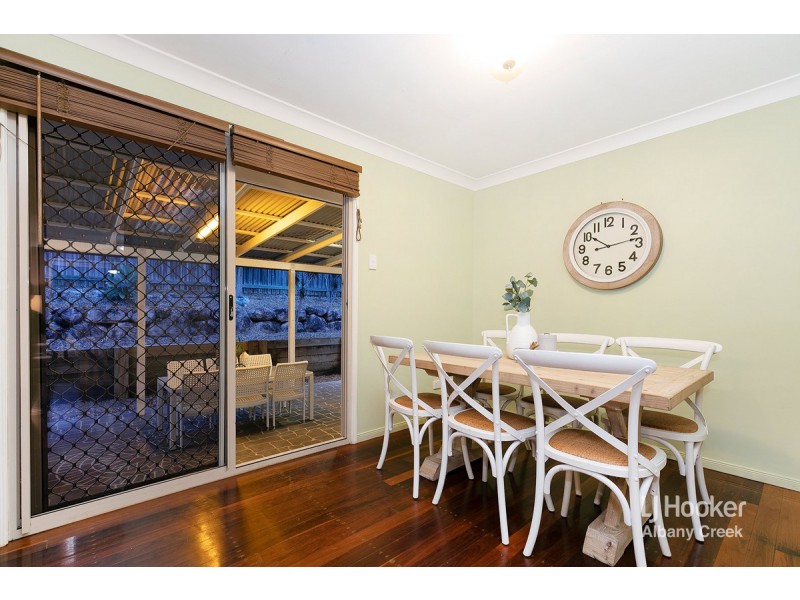 11 Sunblest Court, Eatons Hill QLD 4037