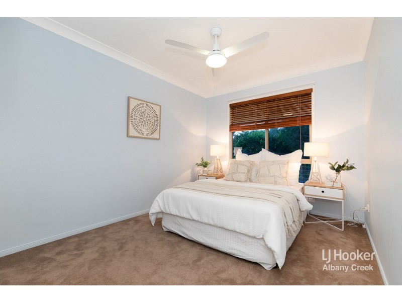11 Sunblest Court, Eatons Hill QLD 4037