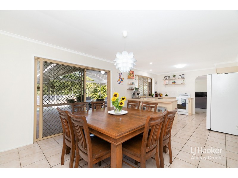 4 Cooloola Court, Everton Hills QLD 4053