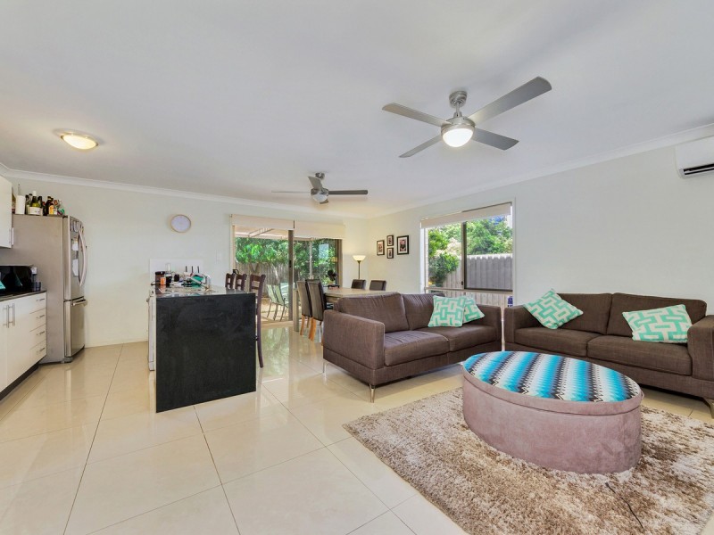 2/22 Battersby Street, Zillmere QLD 4034