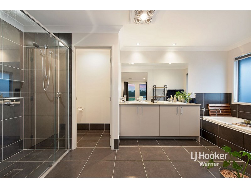 57 Carey Street, Warner QLD 4500