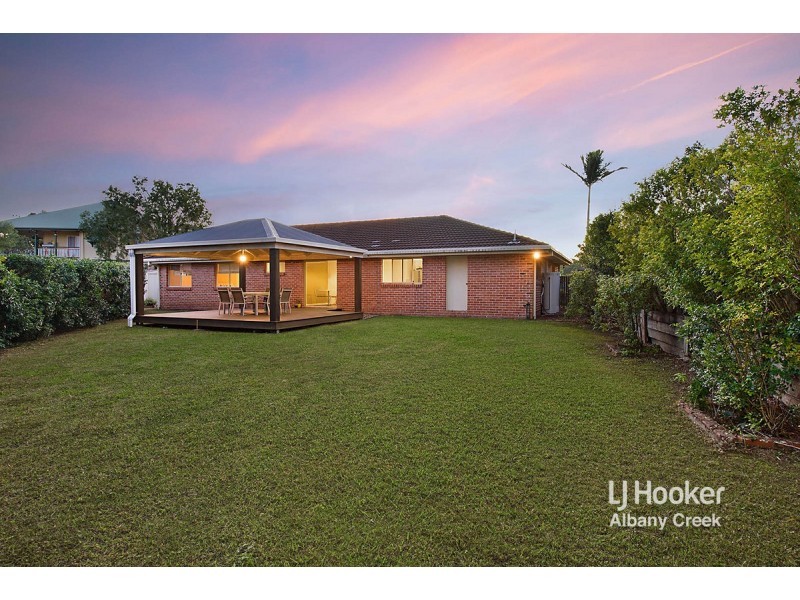 5 Peer Court, Eatons Hill QLD 4037