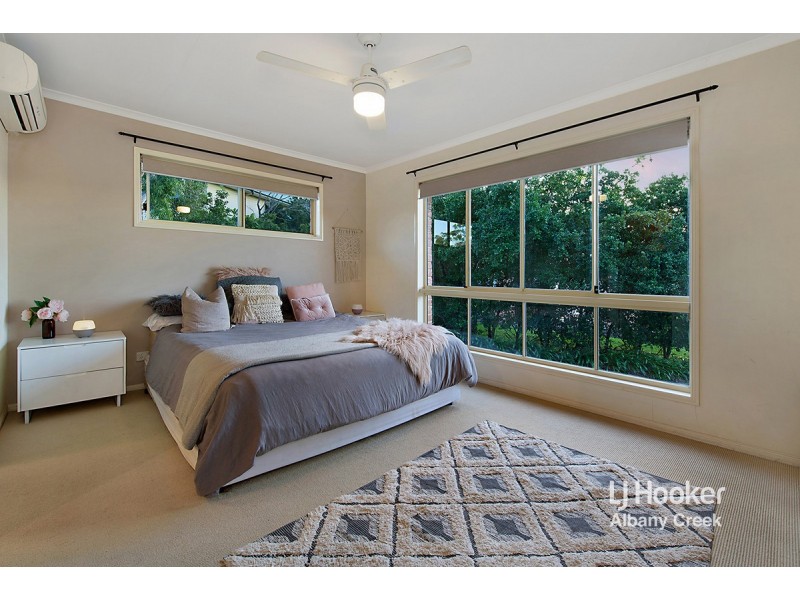 5 Peer Court, Eatons Hill QLD 4037