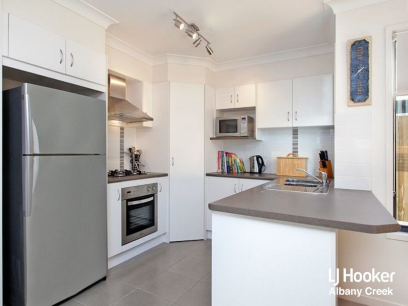 110 Queen Elizabeth Drive, Eatons Hill QLD 4037