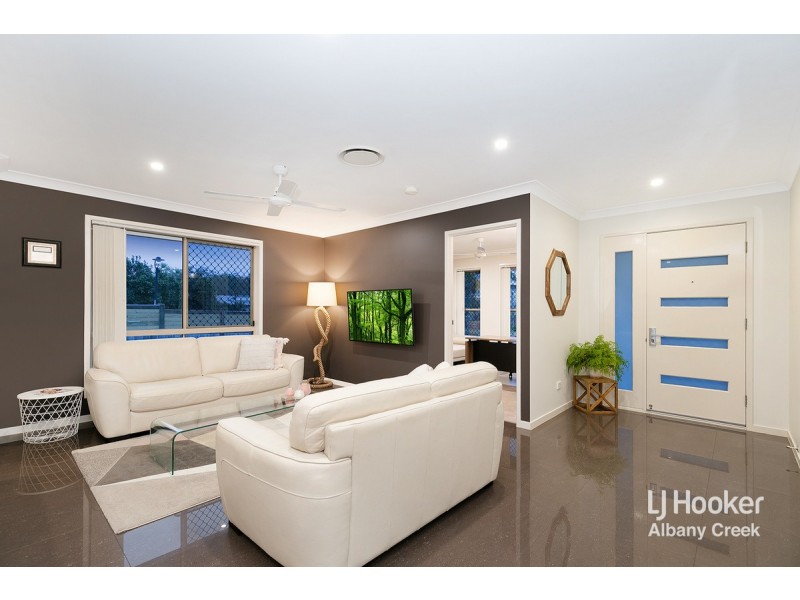 97 Brisbane Road, Warner QLD 4500