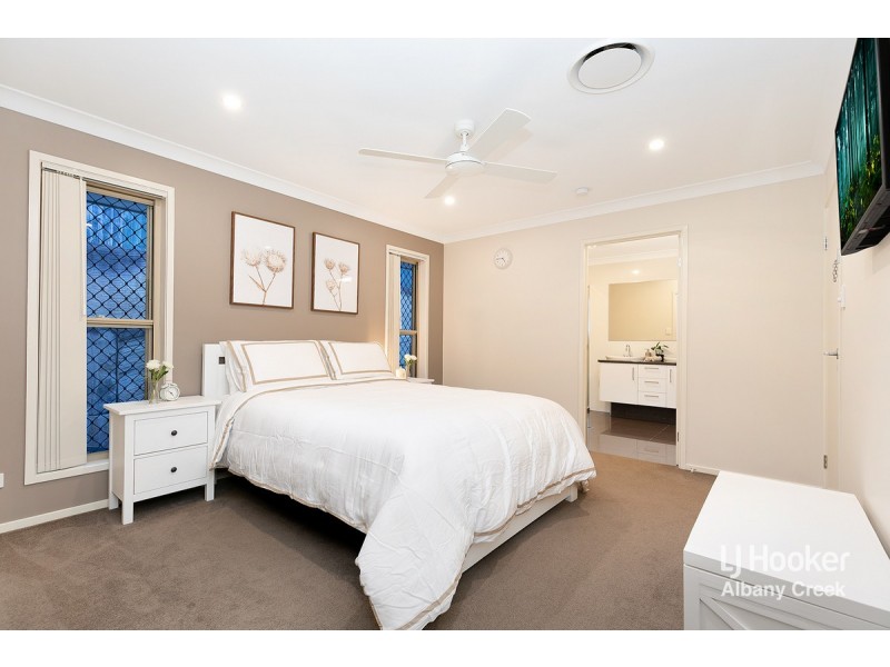 97 Brisbane Road, Warner QLD 4500