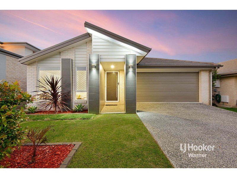 8 Cooloola Circuit, Warner QLD 4500