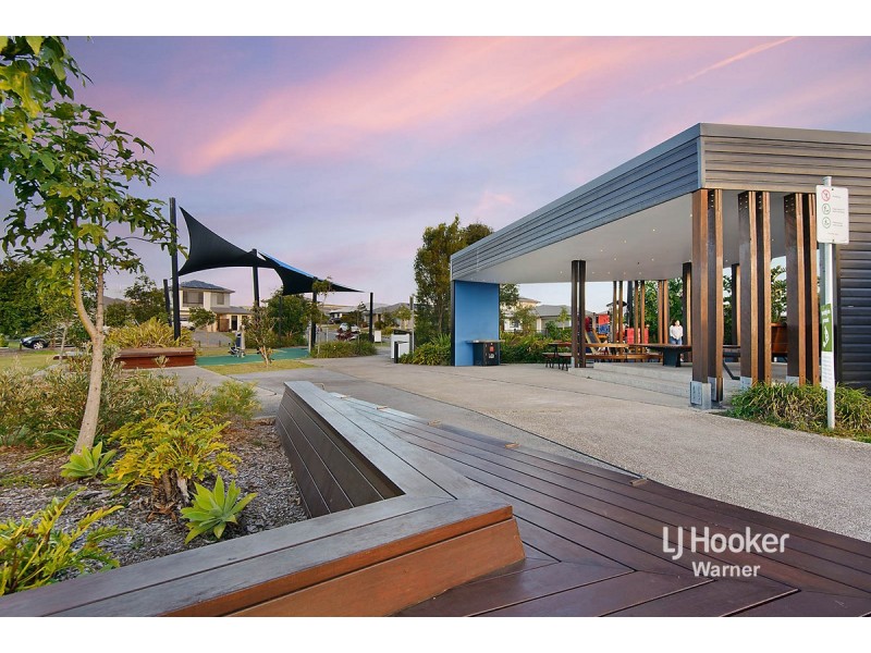 8 Cooloola Circuit, Warner QLD 4500