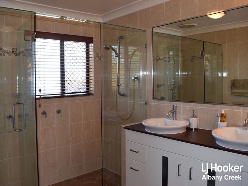 39 Tanager Street, Albany Creek QLD 4035