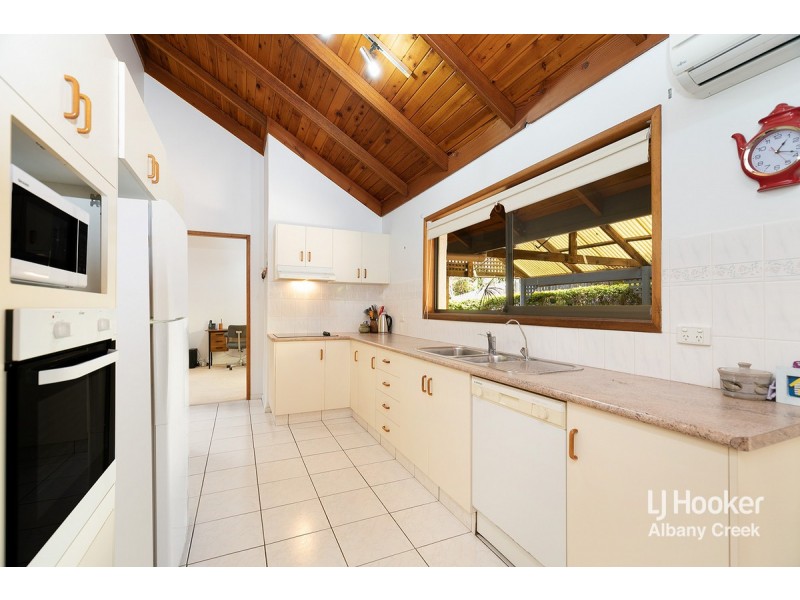 4 Ajax Court, Eatons Hill QLD 4037