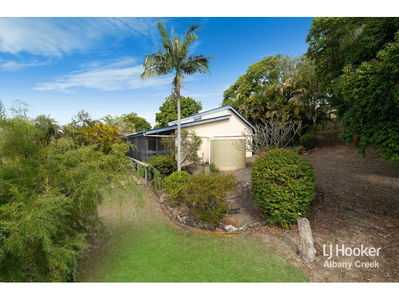 4 Ajax Court, Eatons Hill QLD 4037