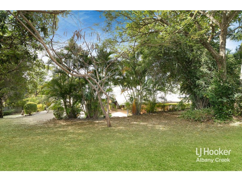 4 Ajax Court, Eatons Hill QLD 4037