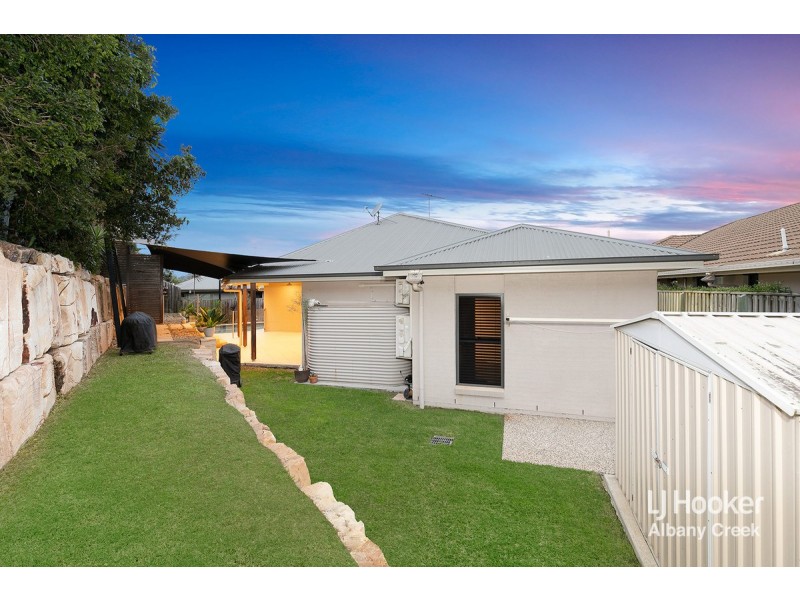 7 Tributary Court, Eatons Hill QLD 4037