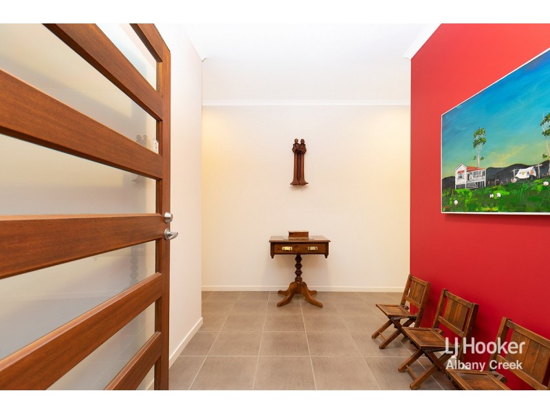 7 Tributary Court, Eatons Hill QLD 4037