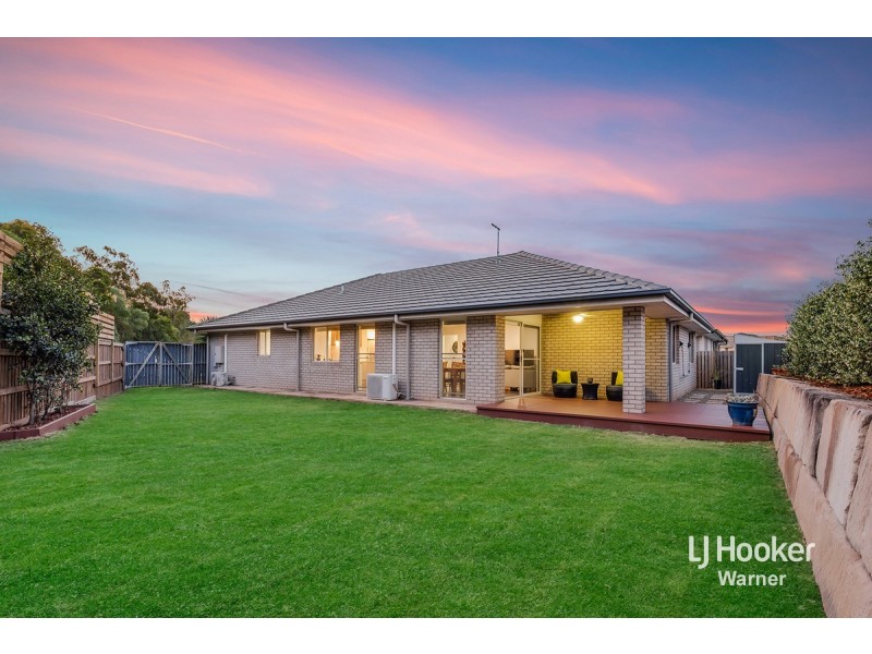 76 Caspian Parade, Warner QLD 4500