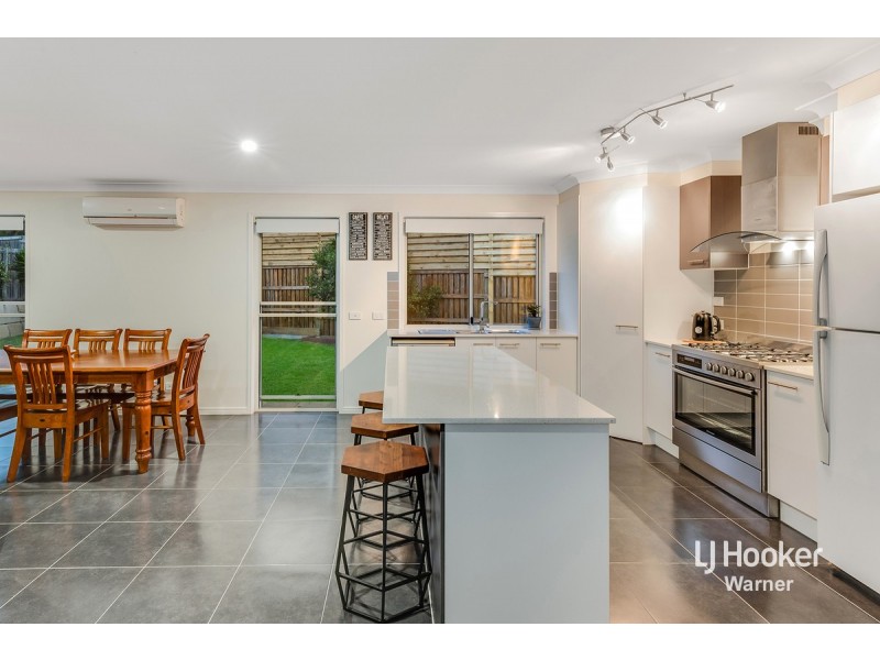 76 Caspian Parade, Warner QLD 4500