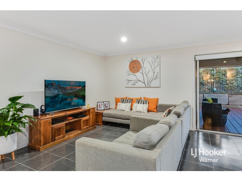 76 Caspian Parade, Warner QLD 4500