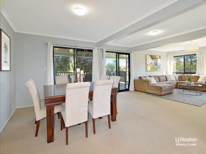 4 Portia Close, Eatons Hill QLD 4037