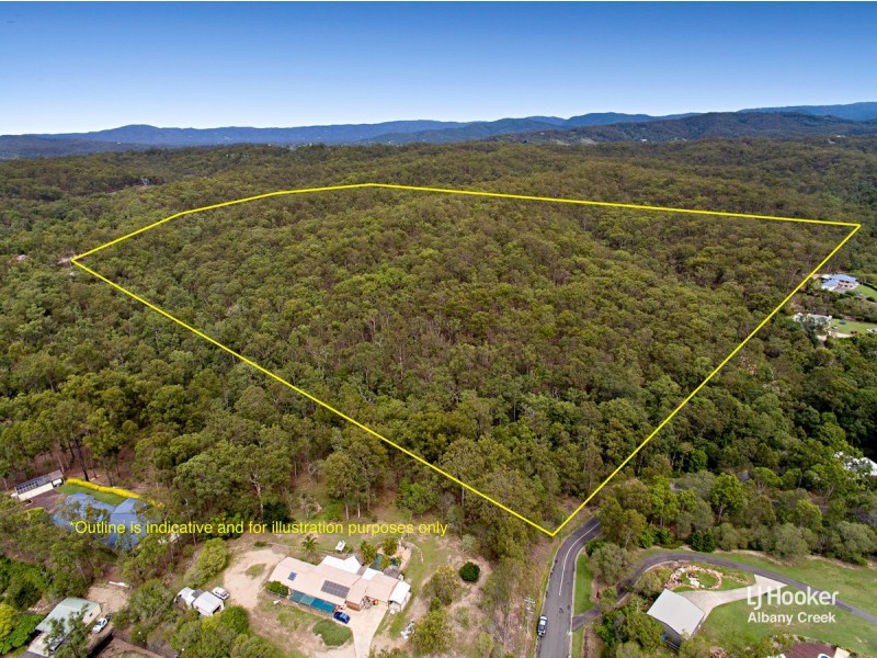 8 Cashs Road, Cashmere QLD 4500