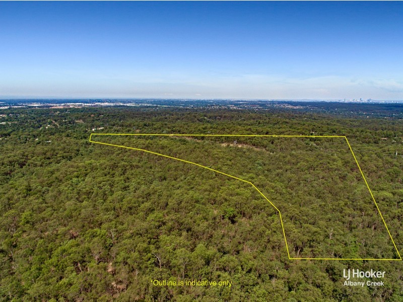 8 Cashs Road, Cashmere QLD 4500