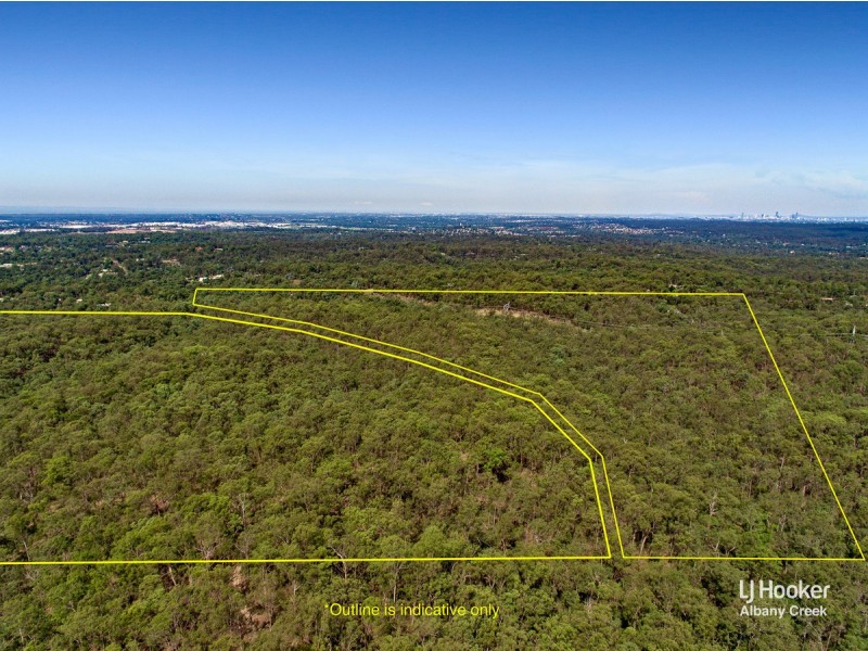 8 Cashs Road, Cashmere QLD 4500