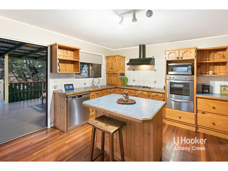 11 Currajon Street, Brendale QLD 4500
