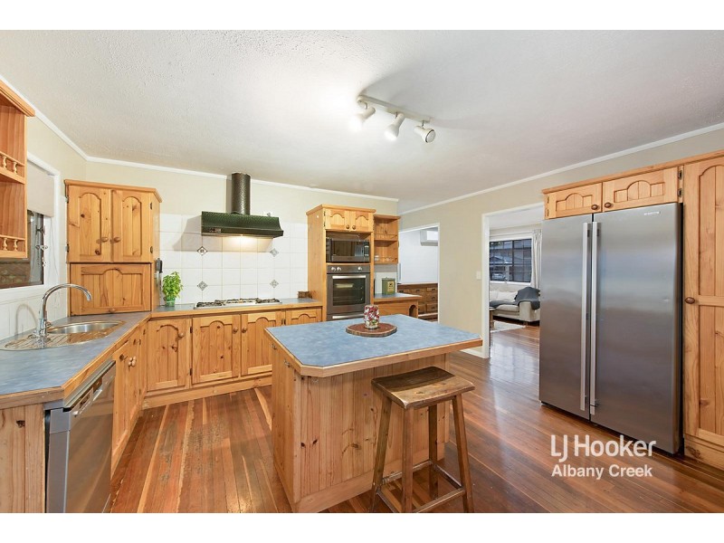 11 Currajon Street, Brendale QLD 4500