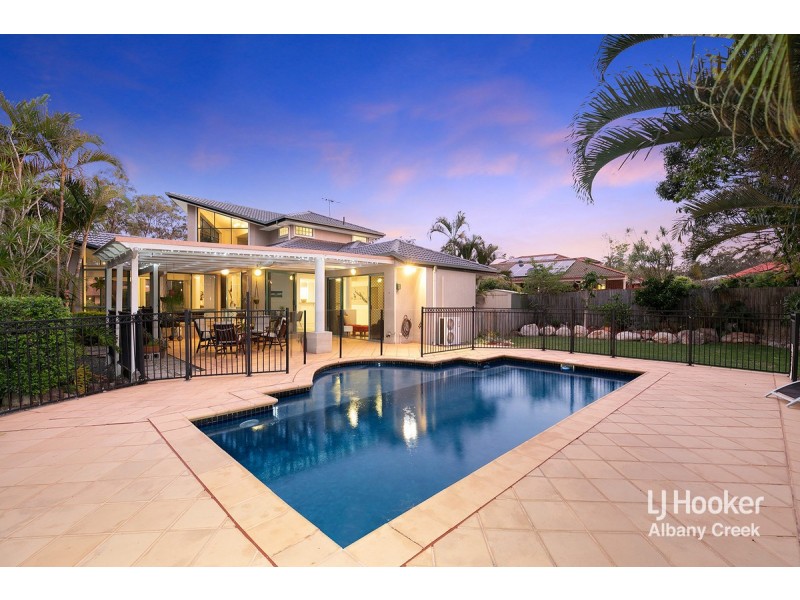 8 Mahogany Drive, Albany Creek QLD 4035