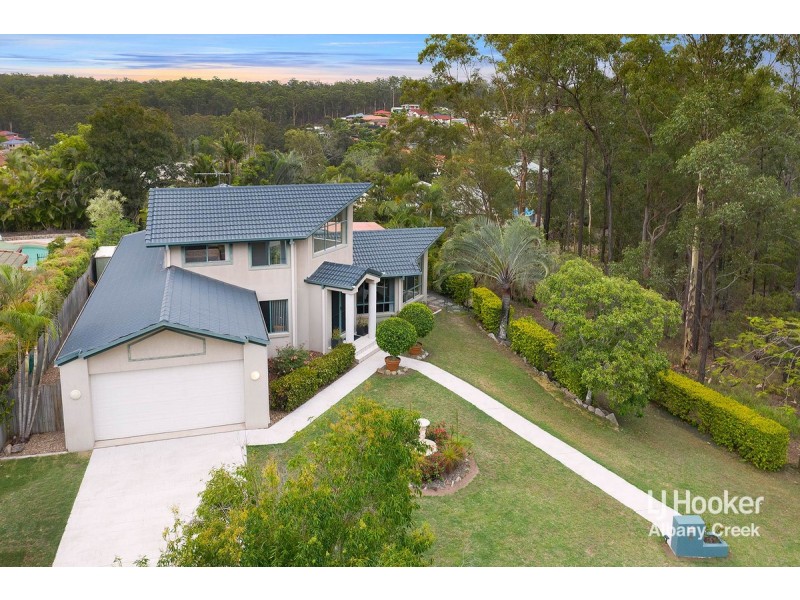 8 Mahogany Drive, Albany Creek QLD 4035