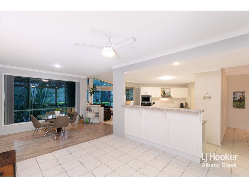 8 Mahogany Drive, Albany Creek QLD 4035