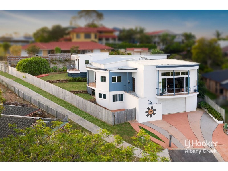 10 Mascotte Court, Eatons Hill QLD 4037