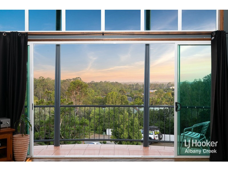 10 Mascotte Court, Eatons Hill QLD 4037